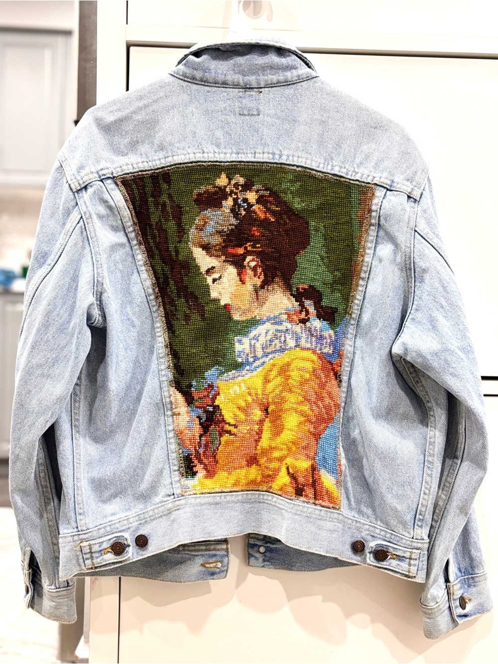❤️RARE FIND❤️ Vintage  Lee upcycle jacket needlepoint-Frankie unisex